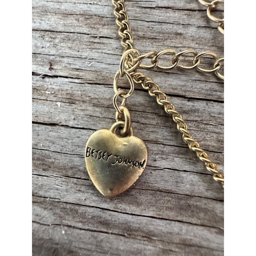 Betsey Johnson Pink Cupcake Pendant Necklace With Gold-Tone Chain & Embellishmen - Picture 5 of 6